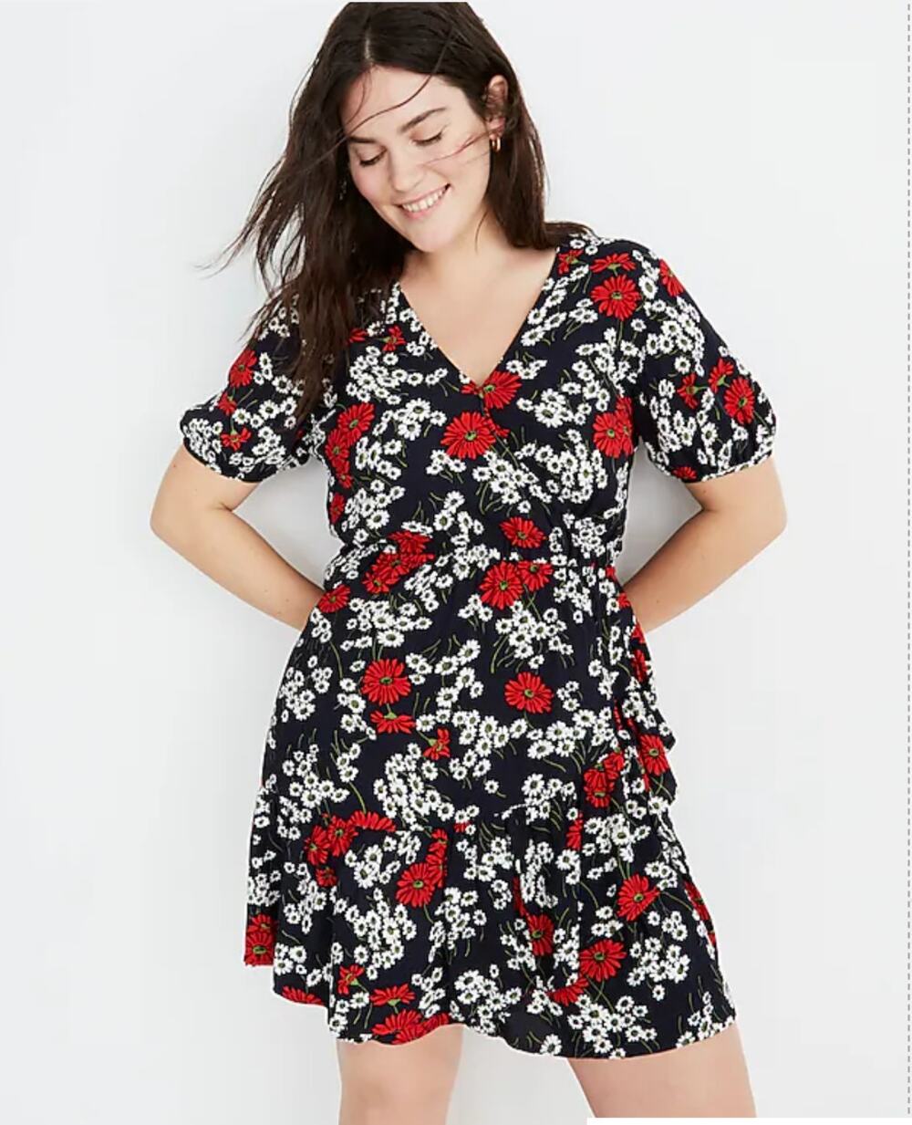 MADEWELL Ruffle-Wrap Dress in Hillside Daisies Navy Floral Size 4 Versatile